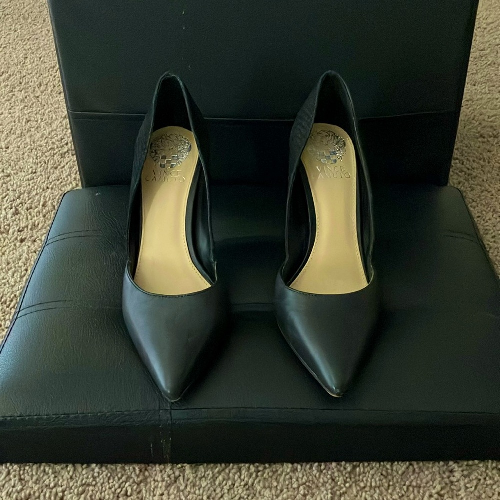 Vince Camuto